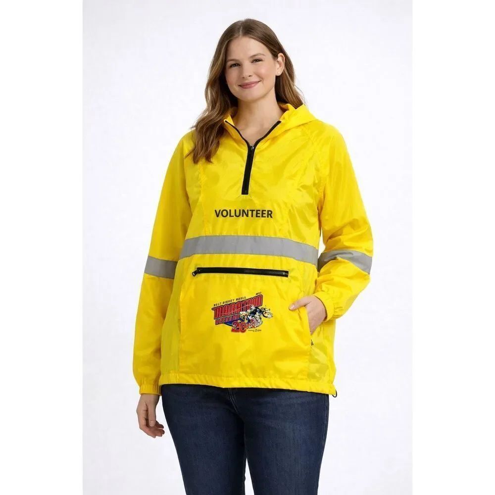 Disney Parks Marathon Weekend 2017 Volunteer Yellow Windbreaker Jacket M